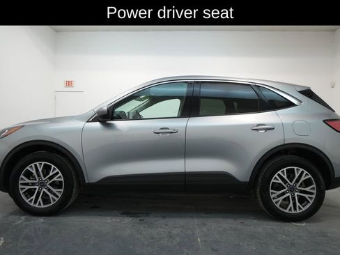 Used 2022 Ford Escape SEL image 4