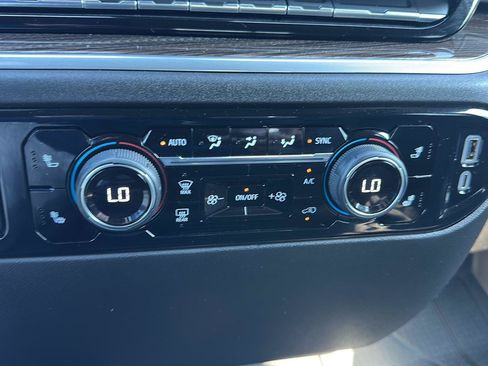 Used 2024 Chevrolet Silverado 2500 LT w/ Convenience Package AWD/4WD image 18