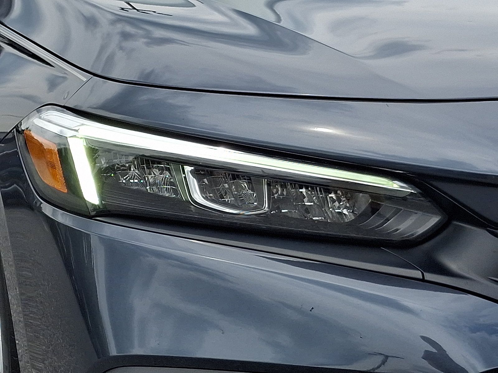 Used 2024 Honda Civic LX image 9