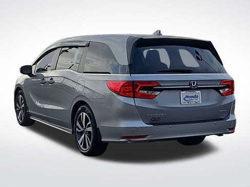 Used 2024 Honda Odyssey Touring image 9