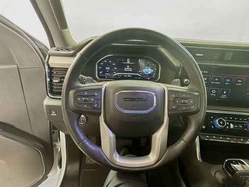 Used 2024 GMC Sierra 1500 Denali w/ Technology Package image 11