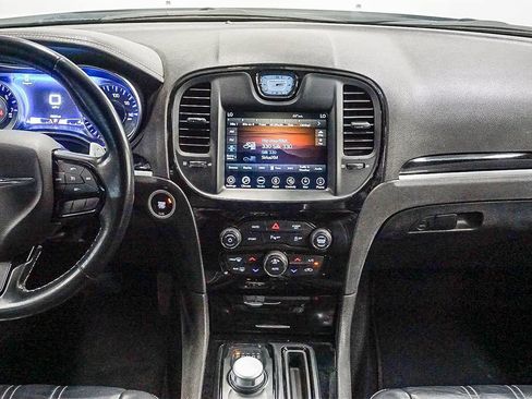 Used 2022 Chrysler 300 S image 13