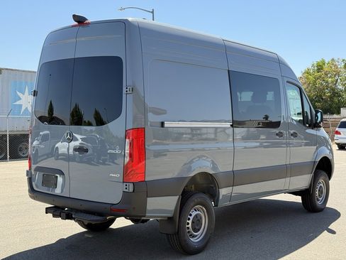 New 2025 Mercedes-Benz Sprinter 2500 image 3