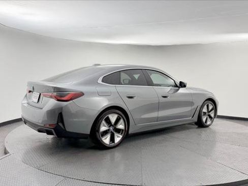 Used 2023 BMW i4 eDrive35 RWD image 8