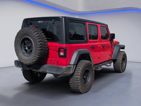 Used 2025 Jeep Wrangler Unlimited Sport AWD/4WD image 3