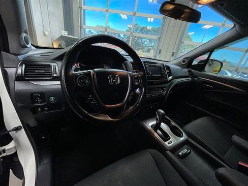 Used 2019 Honda Ridgeline Sport image 13