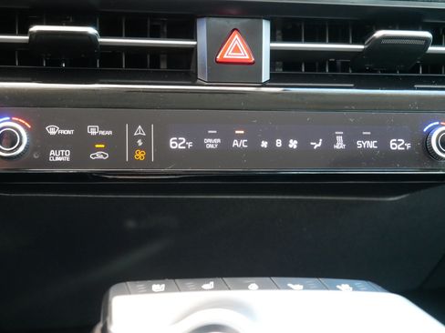 Certified 2022 Kia EV6 Wind AWD/4WD image 23