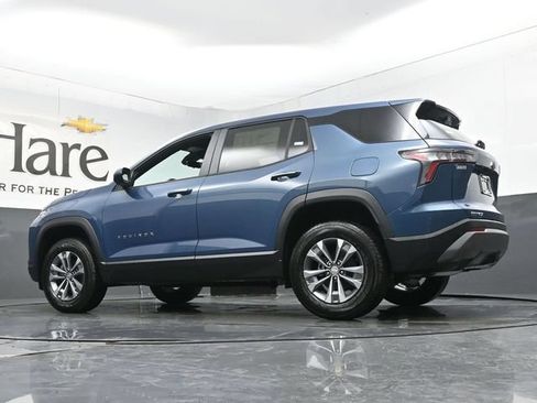 New 2026 Chevrolet Equinox LT w/ Safety and Technology Package FWD image 33