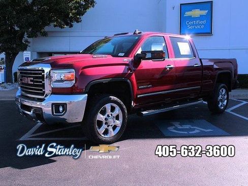 Used 2019 GMC Sierra 2500 SLT w/ Duramax Plus Package image 1