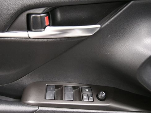 Certified 2024 Toyota Camry SE image 11