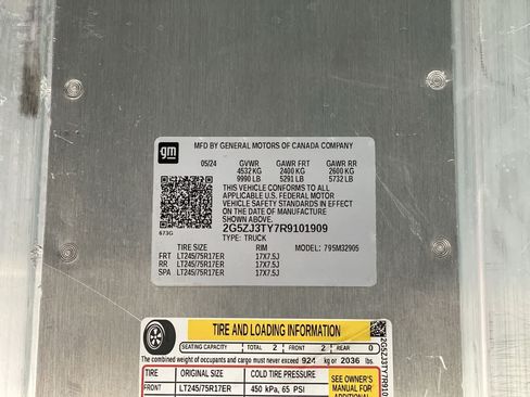 Used 2024 Chevrolet Brightdrop 600 w/ Commercial Equipment Package AWD/4WD image 25