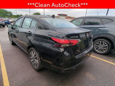Used 2025 Nissan Versa SV FWD image 4