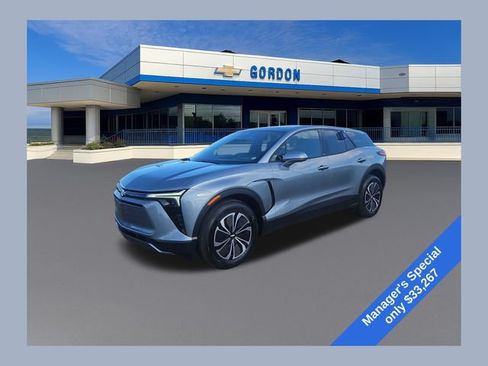 Used 2026 Chevrolet Blazer EV LT FWD image 1