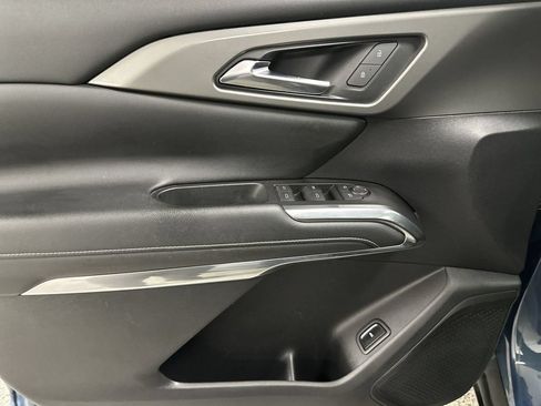 Used 2024 Chevrolet Traverse LT w/ LPO, Floor Liner Package AWD/4WD image 11