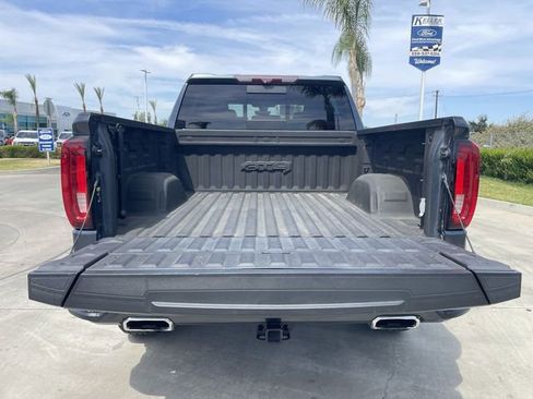 Used 2021 GMC Sierra 1500 AT4 w/ AT4 Premium Package AWD/4WD image 27