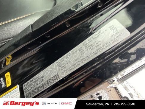 Used 2021 Jeep Wrangler Unlimited Sahara image 37