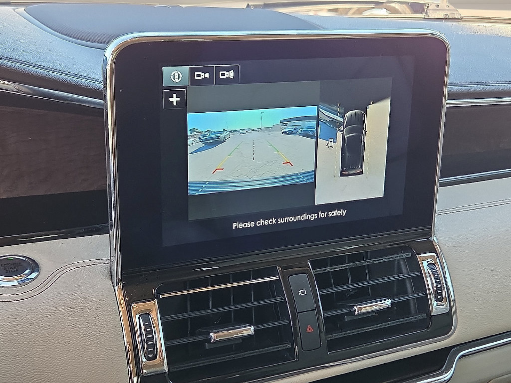 Used 2018 Lincoln Navigator Select w/ Technology Package RWD image 20