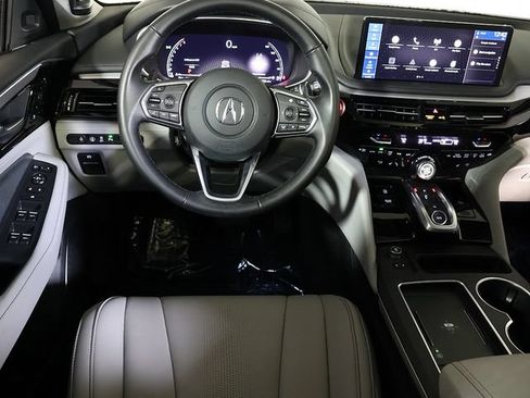 Used 2026 Acura MDX SH-AWD w/ Technology Package image 3