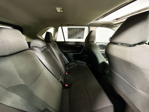 Certified 2019 Toyota RAV4 XLE image 27