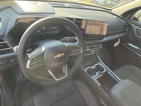 New 2026 Chevrolet Traverse LT FWD image 18