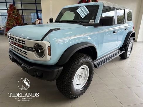 New 2025 Ford Bronco Heritage Edition image 4