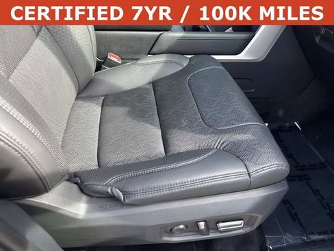 Used 2024 Toyota Tundra Limited image 10