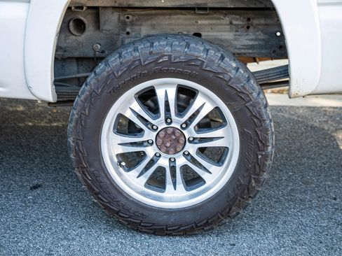 Used 2003 Chevrolet Silverado 2500 LS image 9