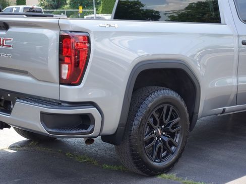 Used 2024 GMC Sierra 1500 Pro w/ Graphite Edition AWD/4WD image 10