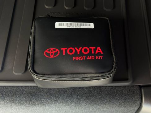 New 2026 Toyota 4Runner Limited AWD/4WD image 33