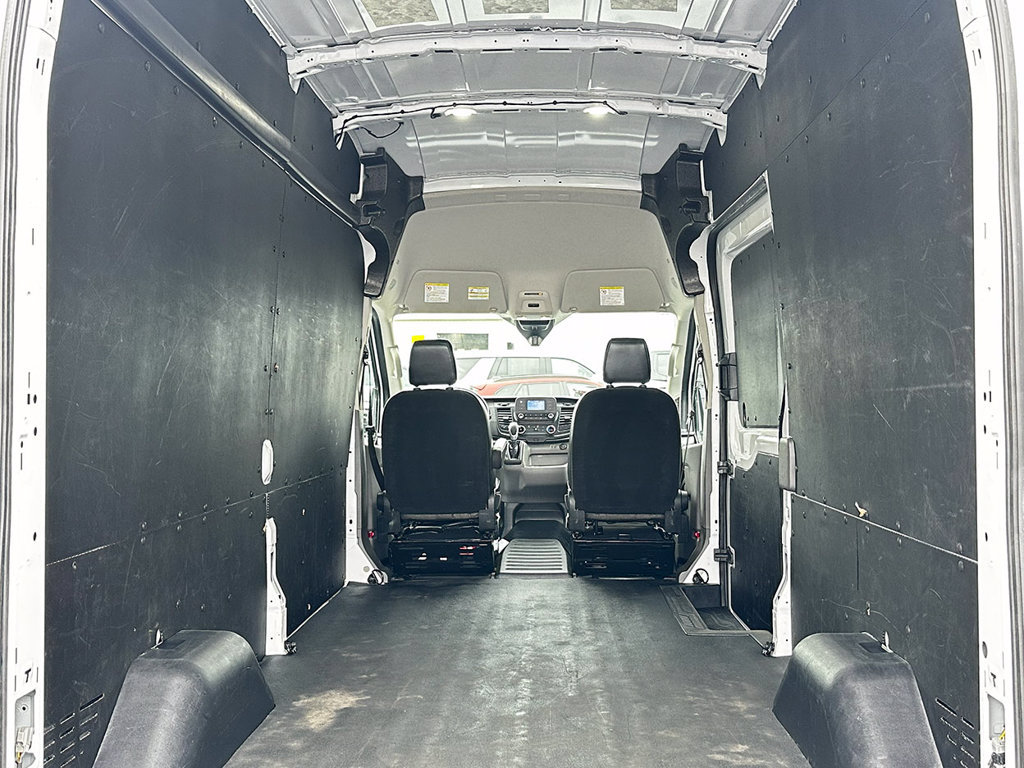 Used 2025 Ford Transit 250 148 High Roof AWD w/ Load Area Protection Package image 5