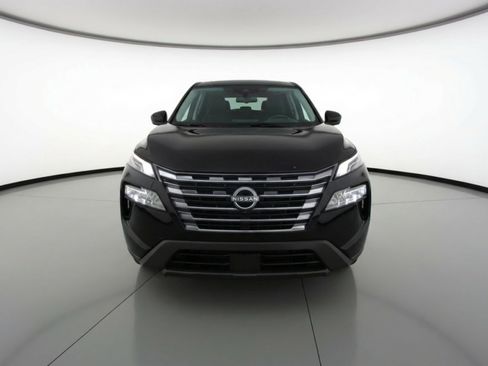 Used 2025 Nissan Rogue SV FWD image 2
