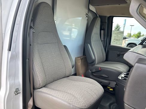 Used 2024 Chevrolet Express 3500 w/ Power Convenience Package RWD image 27