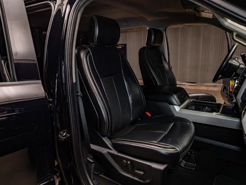 Used 2020 Ford F250 Lariat w/ Lariat Value Package AWD/4WD image 30