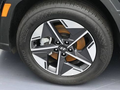 Used 2025 Hyundai Tucson SEL FWD image 7