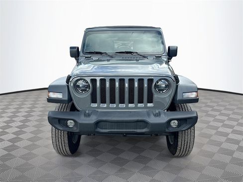 Used 2021 Jeep Wrangler Unlimited Sport S image 2