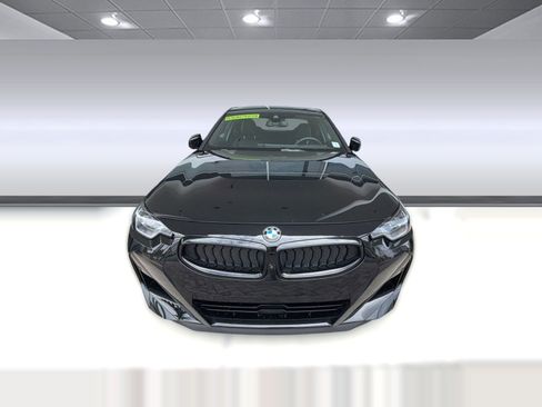 Used 2025 BMW 230i Coupe w/ M Sport Package RWD image 5