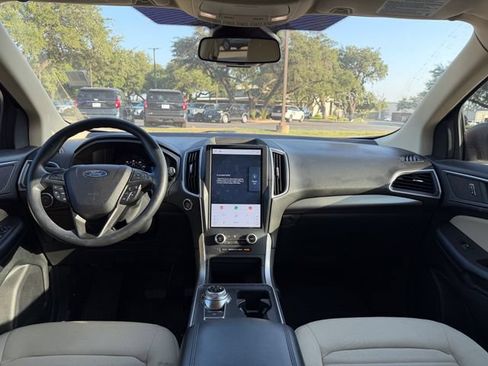Used 2023 Ford Edge SE AWD/4WD image 14