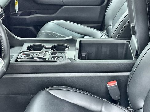 New 2025 Honda Pilot EX-L image 18