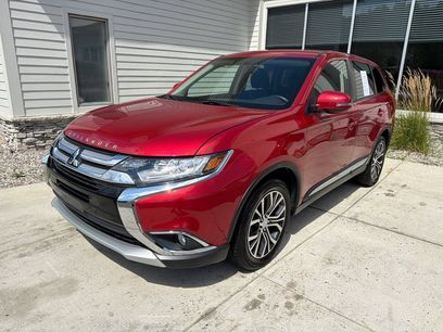 Used 2018 Mitsubishi Outlander SE