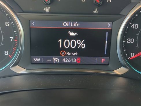 Certified 2022 Chevrolet Traverse LT image 12