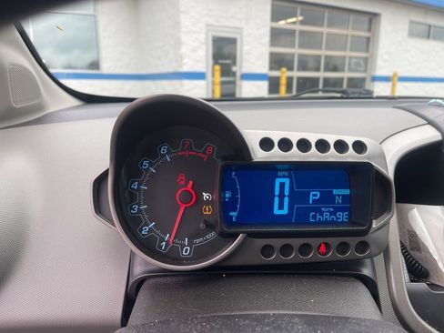 Used 2016 Chevrolet Sonic LT w/ Wheels and Fog Lamp Package image 13