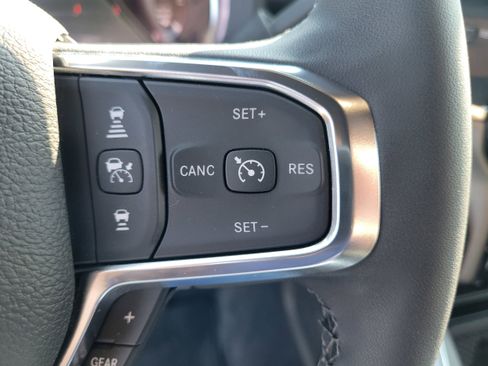 New 2025 RAM 2500 Laramie AWD/4WD image 27