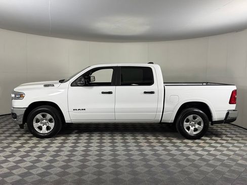 Certified 2025 RAM 1500 Big Horn AWD/4WD image 9