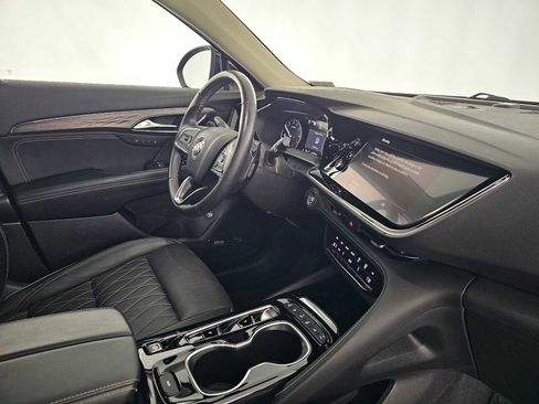 Used 2023 Buick Envision Avenir image 11