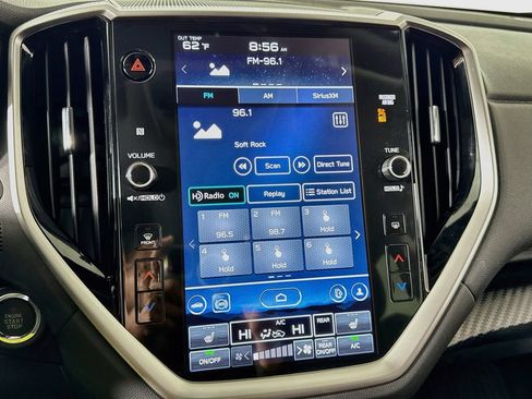 Used 2025 Subaru Ascent Premium AWD/4WD image 17