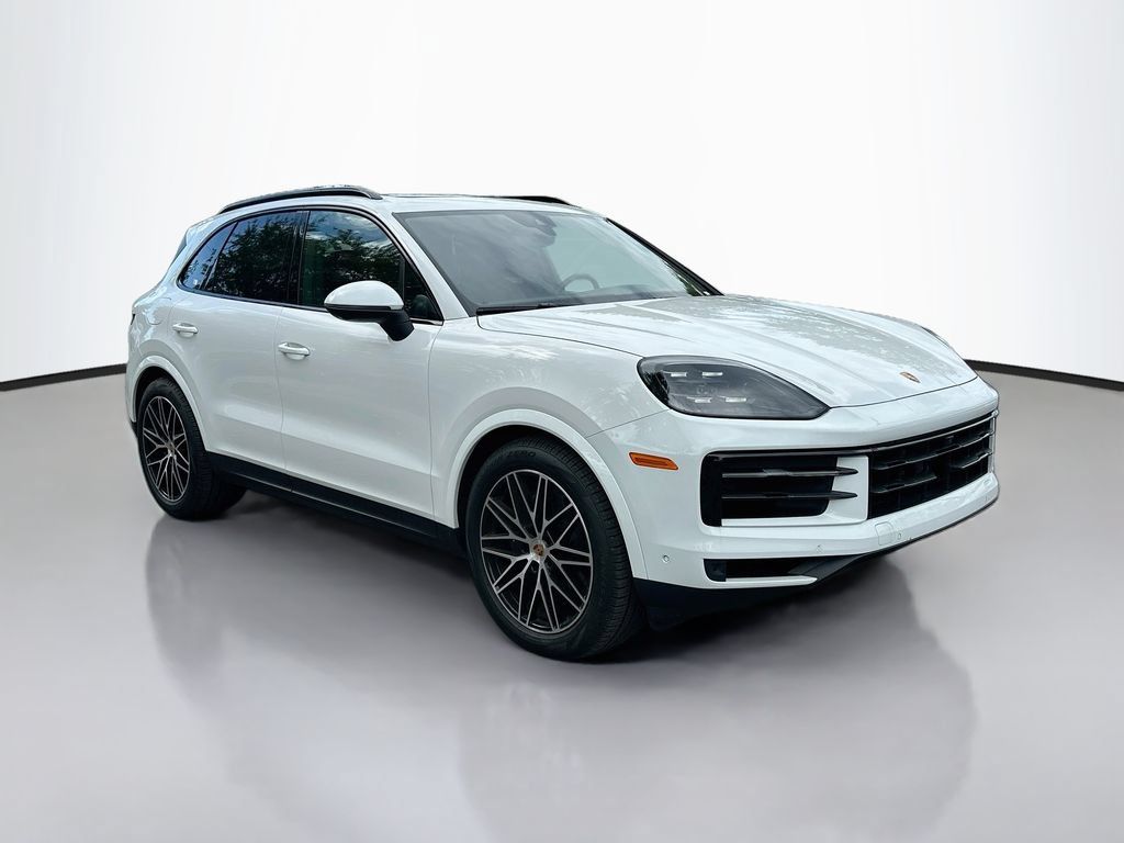 Certified 2025 Porsche Cayenne AWD/4WD image 7