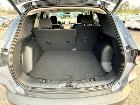 Used 2022 Ford Escape SE w/ SE Sport Appearance Package image 13