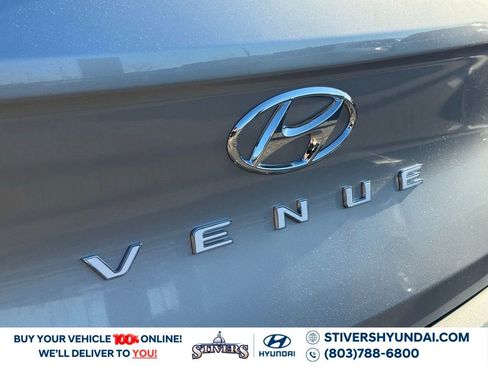 New 2026 Hyundai Venue SE image 13
