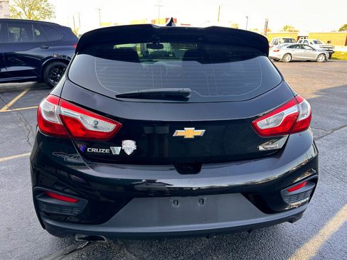 Used 2017 Chevrolet Cruze Premier image 4