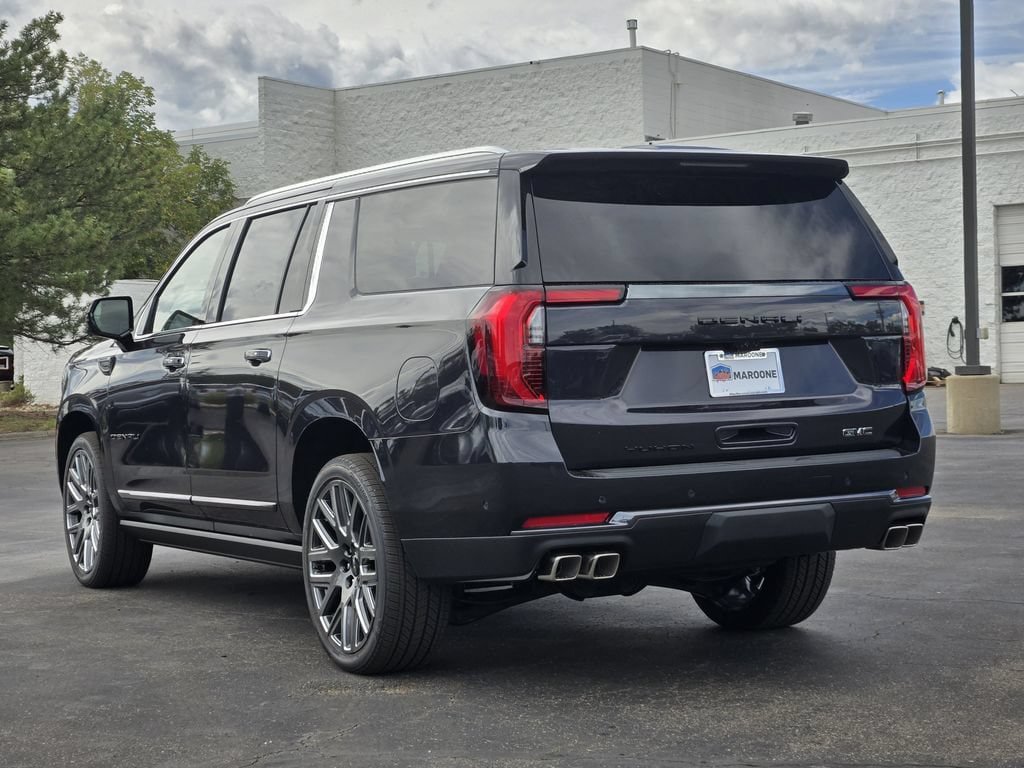 New 2026 GMC Yukon XL Denali Ultimate w/ LPO, Illumination Package AWD/4WD image 2